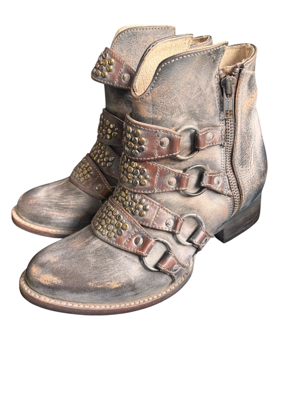 Freebird by Steven - Grady Ice Gray Studded Leather Ankle Boots Sz 7
